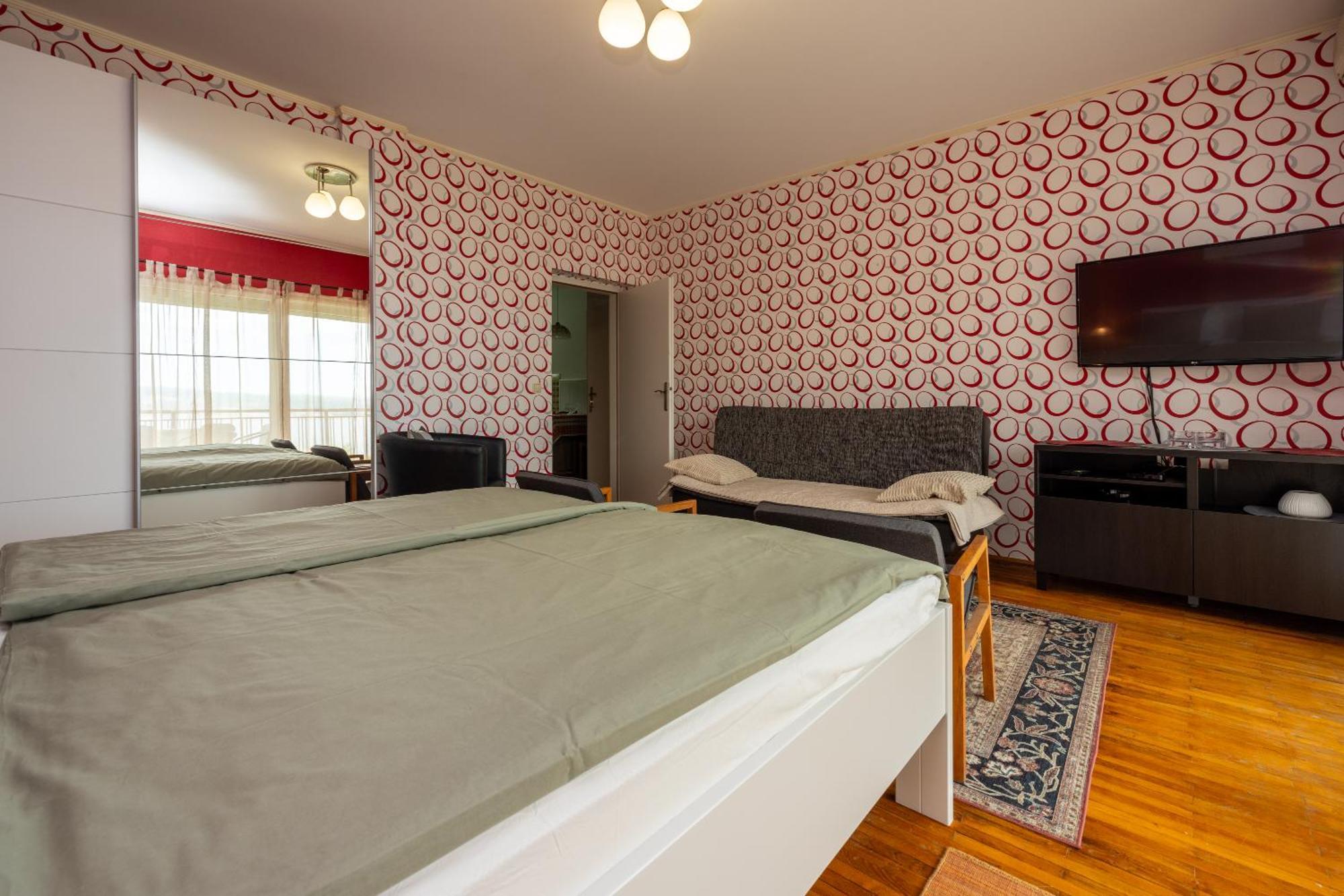 Nella. Apartment Crikvenica Bagian luar foto